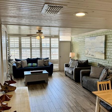 Апартаменты Pearl Marlin Порт-Аранзас Экстерьер фото